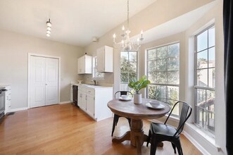 404 Crestfield Ct in Nashville, TN - Building Photo - Building Photo