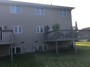2632 Autumn Ln, Unit 2632 in Janesville, WI - Building Photo - Building Photo