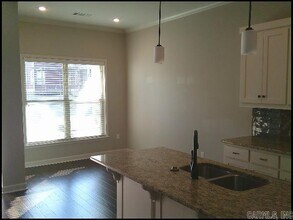 116 Nantucket Loop in Maumelle, AR - Building Photo - Building Photo