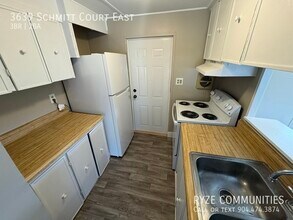 3639 Schmitt Ct E in Jacksonville, FL - Building Photo - Building Photo