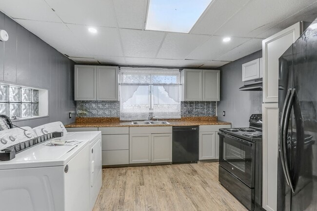 212 Beaver Rd in Harrisburg, PA - Building Photo - Building Photo