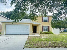 13807 Fareham Rd in Odessa, FL - Building Photo