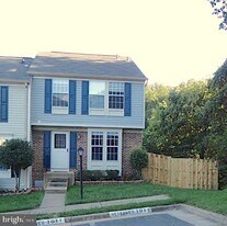 1011 Highpointe Blvd in Stafford, VA - Building Photo