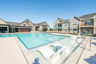 Retreat at Mount Vernon in Mount Vernon, OH - Building Photo