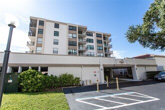 6210 Sun Blvd in St. Petersburg, FL - Building Photo - Building Photo