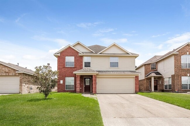 property at 2430 Pinpoint Dr