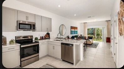 16515 San Nicola Pl in Bradenton, FL - Foto de edificio - Building Photo