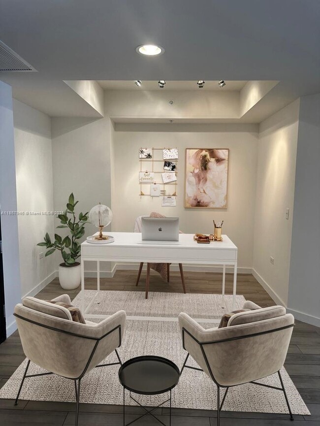 999 SW 1st Ave, Unit 2307 in Miami, FL - Building Photo - Building Photo