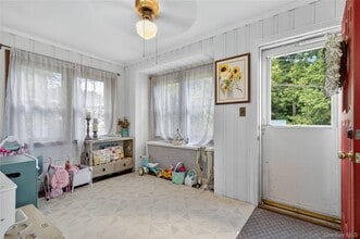 13 Prospect St in Glen Head, NY - Building Photo - Building Photo