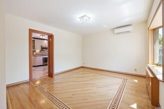 65-25 Boelsen Crescent in Queens, NY - Foto de edificio - Building Photo
