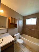 774 May St in Idaho Falls, ID - Foto de edificio - Building Photo