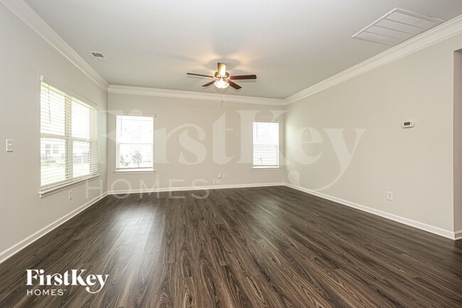 3727 Pelham Wood Dr in Murfreesboro, TN - Foto de edificio - Building Photo