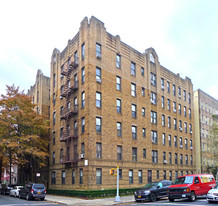 1602 West 10th Street Apartments