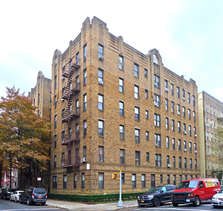 1602 West 10th Street in Brooklyn, NY - Foto de edificio