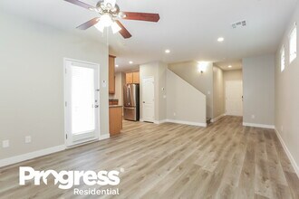 10169 Palazzo Marcelli Ct in Las Vegas, NV - Foto de edificio - Building Photo