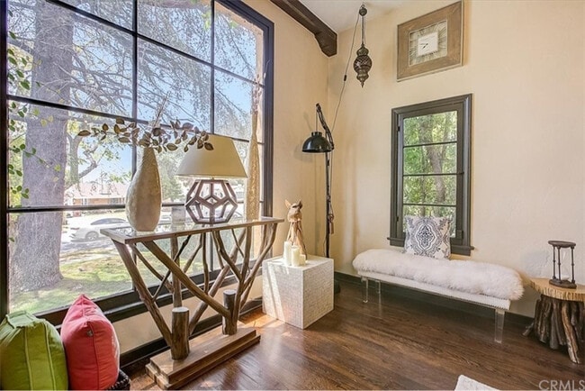 1607 W Kenneth Rd in Glendale, CA - Building Photo - Building Photo
