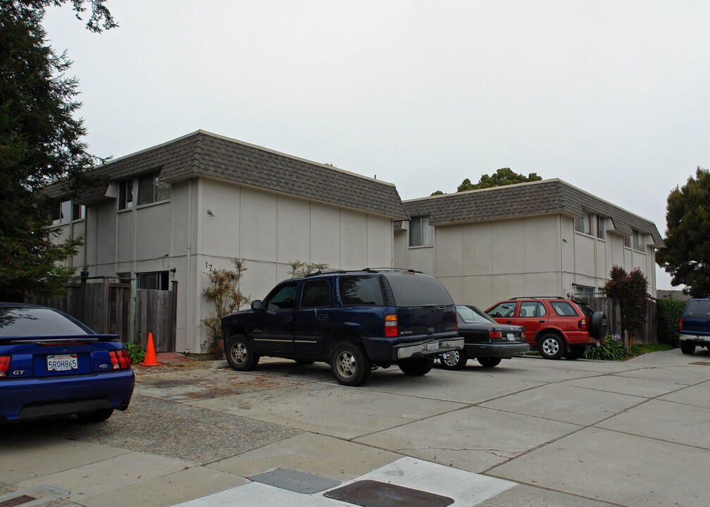 174 Sea Ridge Ct in Aptos, CA - Foto de edificio
