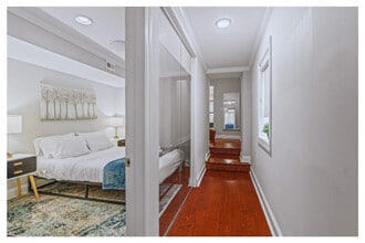 606 S 2nd St in Philadelphia, PA - Building Photo - Building Photo