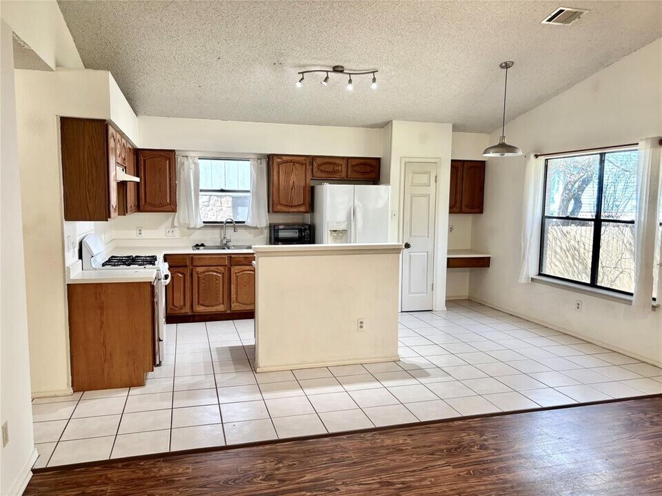 2707 Buckeye Trail in Cedar Park, TX - Building Photo