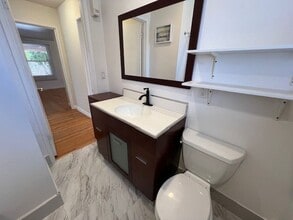 9711 Hayvenhurst Ave in Los Angeles, CA - Building Photo - Building Photo