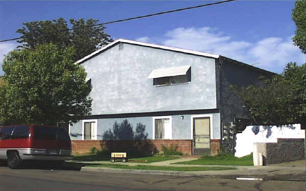 219 S Cypress St in Orange, CA - Building Photo