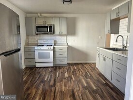 9737 51st Ave in College Park, MD - Building Photo