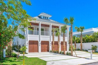 909 Bond Way in Delray Beach, FL - Building Photo - Building Photo