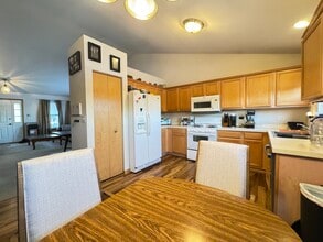 1606 Donegal Dr in Minooka, IL - Building Photo - Building Photo