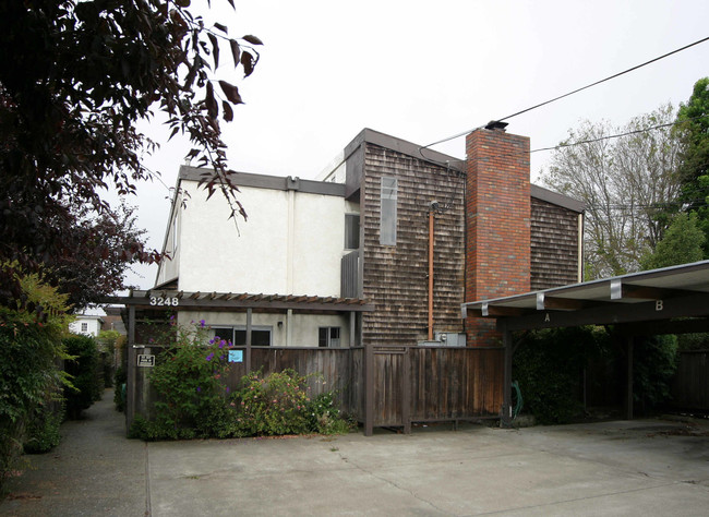 3248 Briggs Ave in Alameda, CA - Building Photo - Building Photo