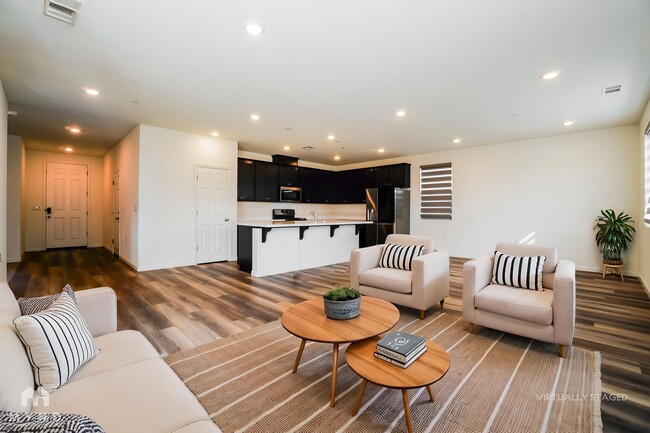 15786 Testarossa St in Lathrop, CA - Building Photo - Building Photo