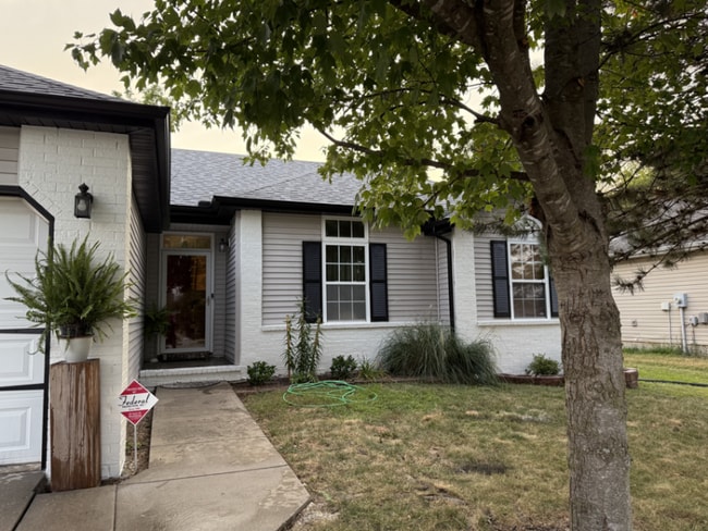 property at 519 S Casa Grande Ave