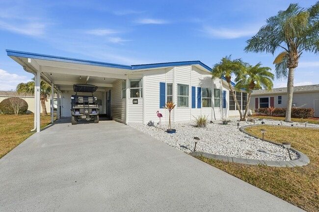 property at 3016 5 Iron Dr