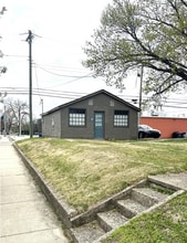 933 S 4th St in Terre Haute, IN - Building Photo - Building Photo