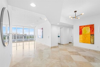21055 Yacht Club Dr, Unit # 2104 in Aventura, FL - Building Photo - Building Photo