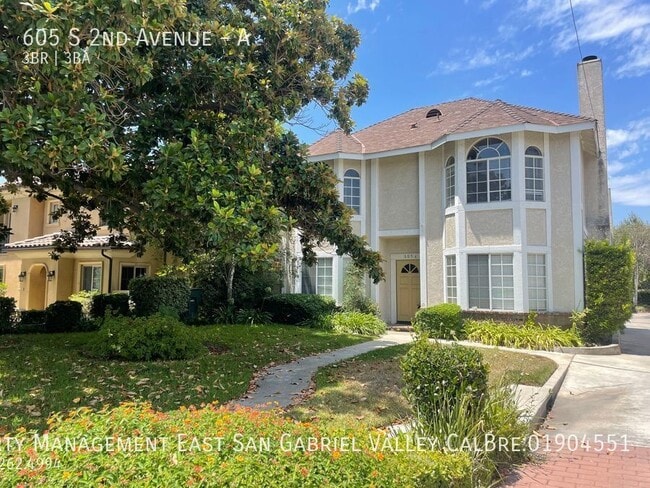 property at 605 S 2nd Ave