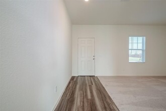 5811 Capri Frst Dr in Katy, TX - Building Photo - Building Photo