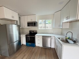 442 D St in Chula Vista, CA - Building Photo