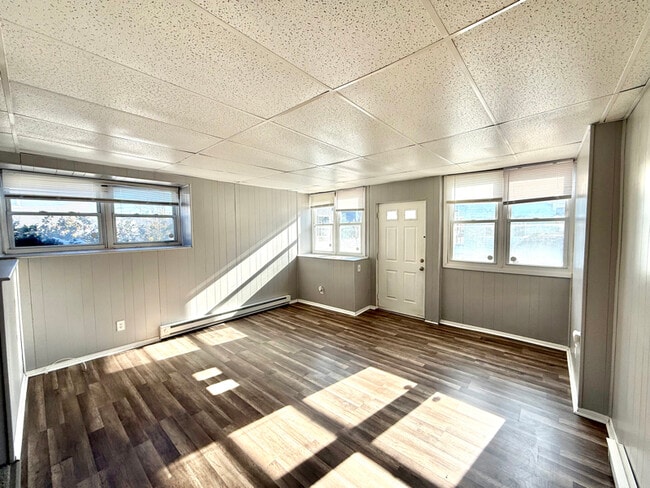 403 25th St, Unit 1F in Watervliet, NY - Building Photo - Building Photo