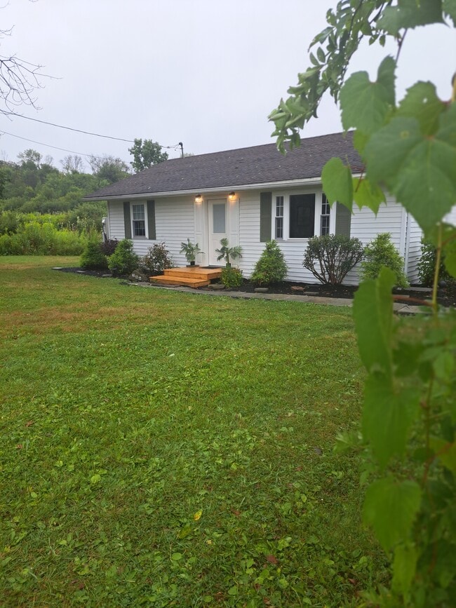 property at 386 White Store Rd