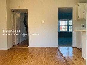 8627 Reinecke Ct in Manassas Park, VA - Building Photo - Building Photo