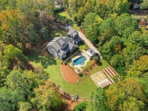 390 Hembree Rd in Roswell, GA - Building Photo - Building Photo