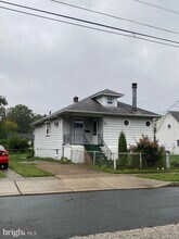 222 Glenwood Ave in Cherry Hill, NJ - Building Photo - Building Photo