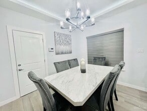 27 Fir Ave in McAllen, TX - Building Photo - Building Photo