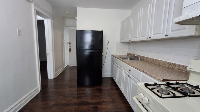 117 57th St, Unit 2, Unit 2