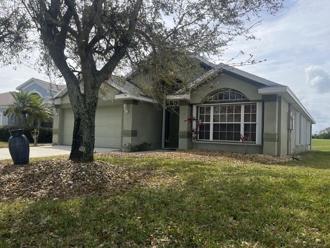 4914 Worthington Cir