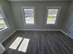 15581 NY-28 in Delhi, NY - Foto de edificio - Building Photo