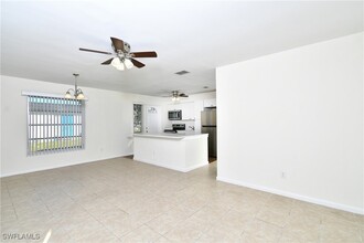 44 Tangelo Ct in Lehigh Acres, FL - Building Photo - Building Photo