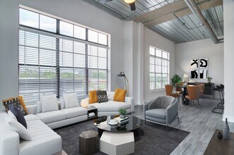 Flats at Perimeter Place in Atlanta, GA - Foto de edificio - Building Photo