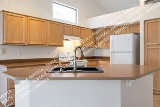 2261 S. Comanche Dr. in Chandler, AZ - Building Photo - Building Photo