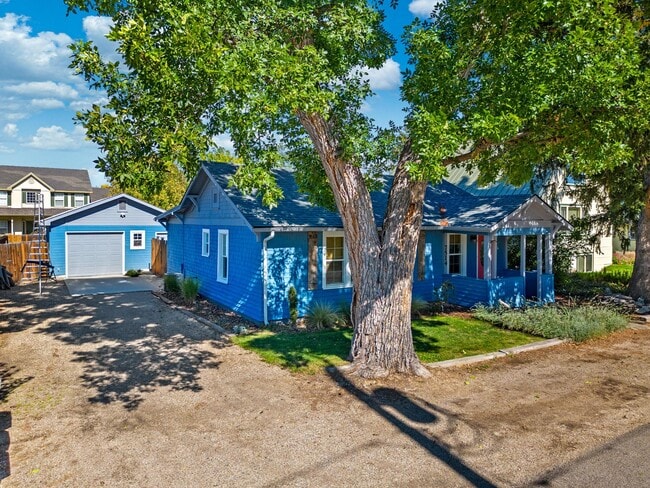 property at 7514 W Swift Ln